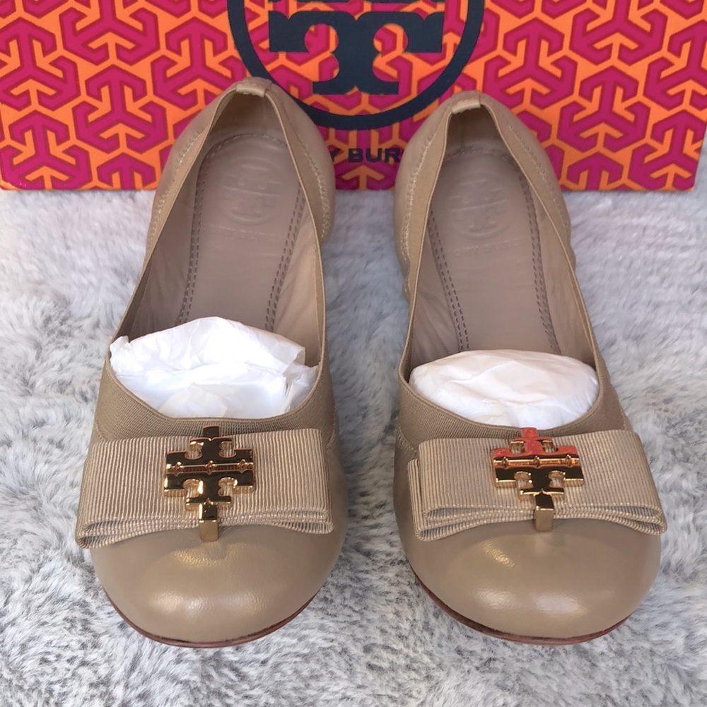 Grand New Tory Burch sedgwick ballet glossy flats